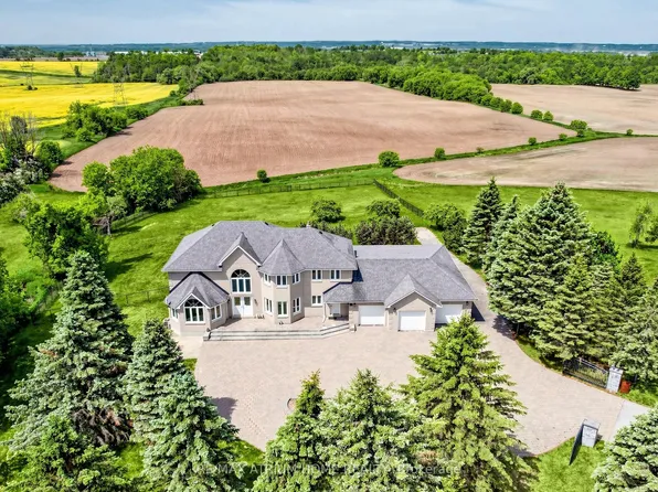 21562 Woodbine Ave, East Gwillimbury, ON L0G 1R0