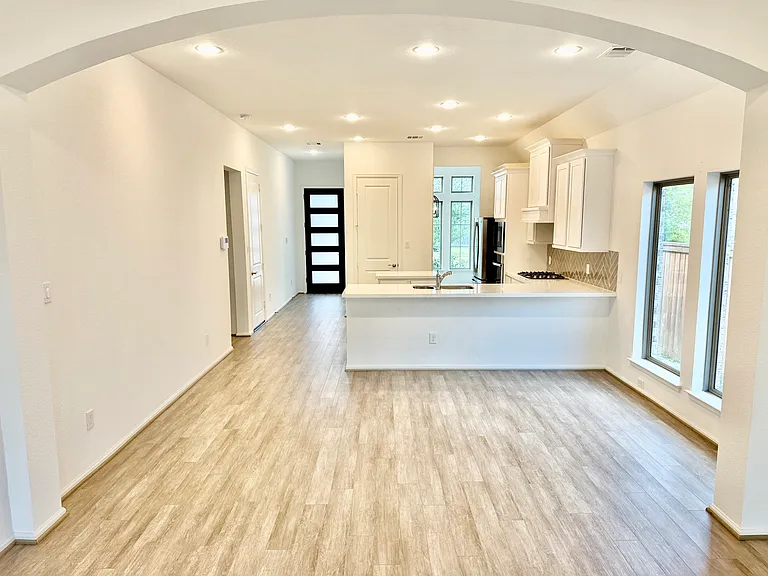18415 Circle Bar Ranch Ct — Photo 3