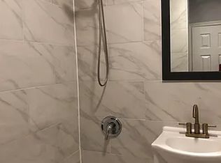 24 Eastern Pkwy, Jersey City, NJ 07305
