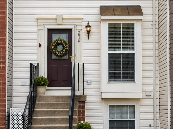 2058 Stargrass Ct, Woodbridge, VA 22192
