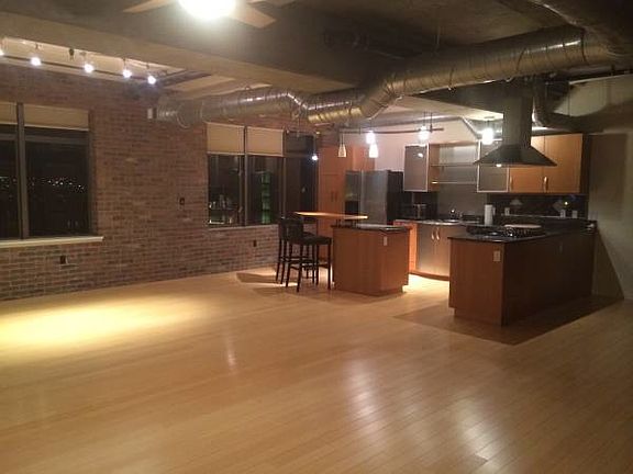 4th image of 1401 Wewatta Street Temp #2