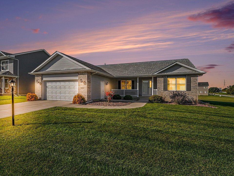 1st image of 285 Apple Grove Ln
