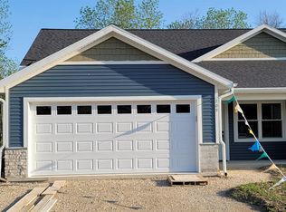 209 Edenview Ln, Eden, WI 53019