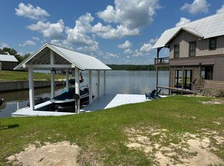 13 Pickwick Point, Lumberton, MS 39455