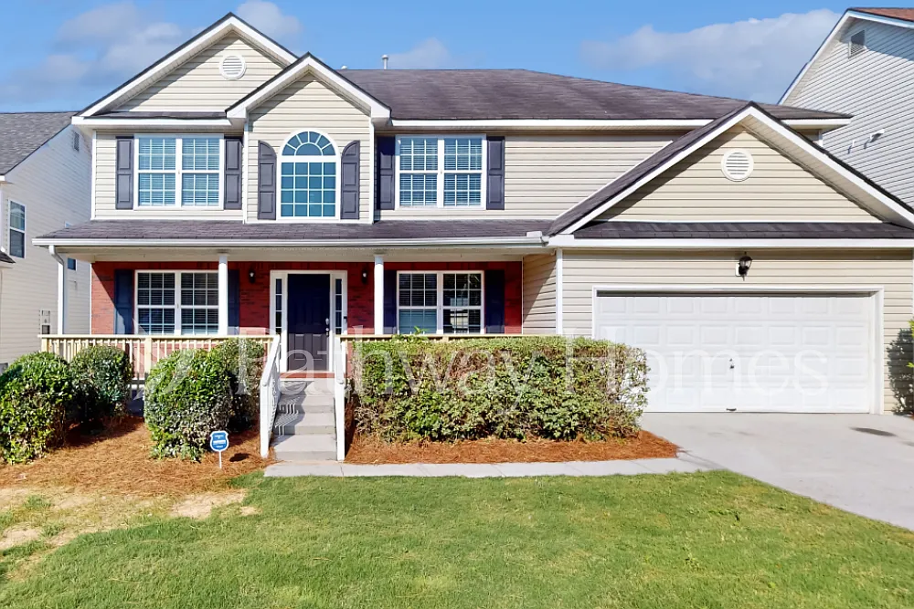 4 bed, 2.5 bath, 2684 sqft, $2,595 — Photo 1