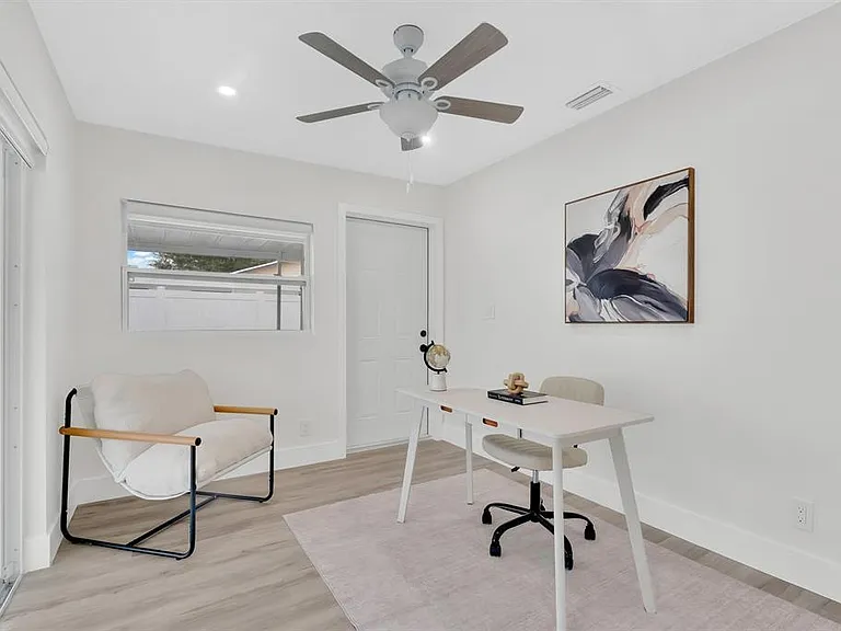 1115 Stillwater Dr — Photo 14