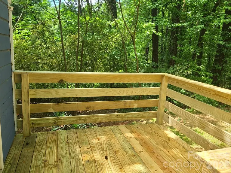 1502 Duncan Dr — Photo 8