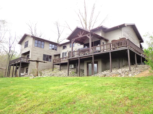 1398 Gilmer Bridge Rd, Lobelville, TN 37097