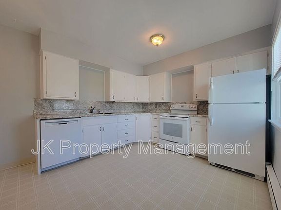 3rd image of 2705 6th Ave N