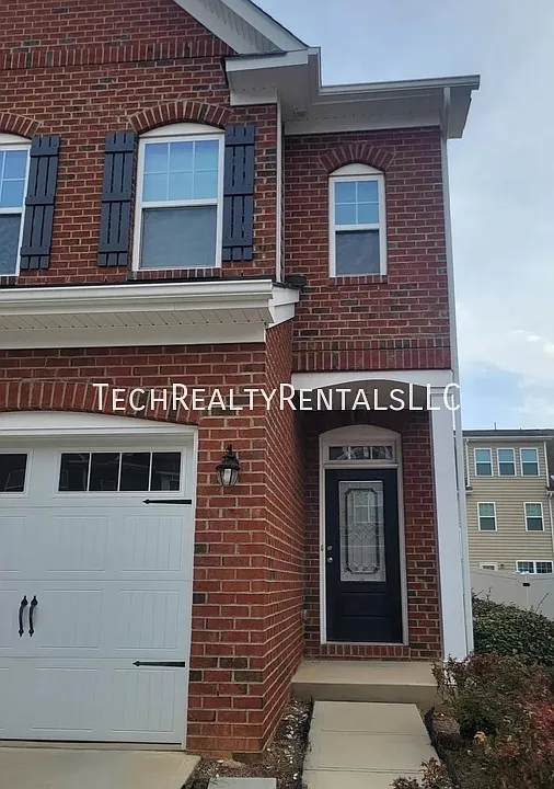 107 Dellbrook St #EUNIT E