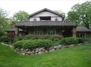 32456 N Forest Dr, Grayslake, IL 60030