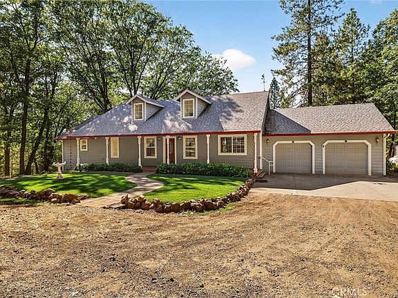 3rd image of 10202 Cohasset Rd