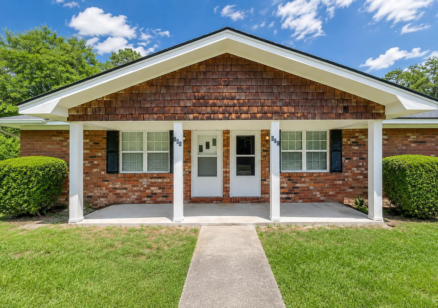Newly Renovated 2BR/1BA Duplex in Springfield, GA! — Photo 3