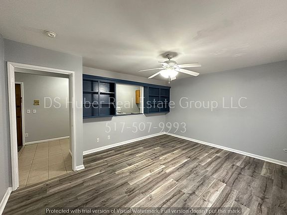 3rd image of 1418 Vine St #1A