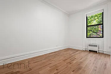 Rented by Rennit Inc.