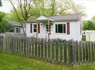 1308 Bixby Rd, Kalamazoo, MI 49048