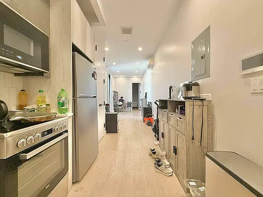 Rented by Doorway NYC, LLC | media 18