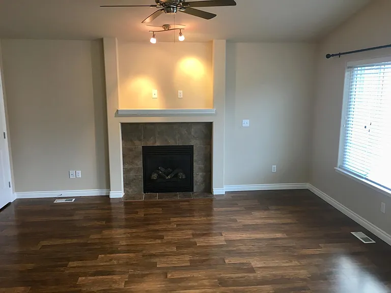 20598 Mountainside Dr — Photo 7