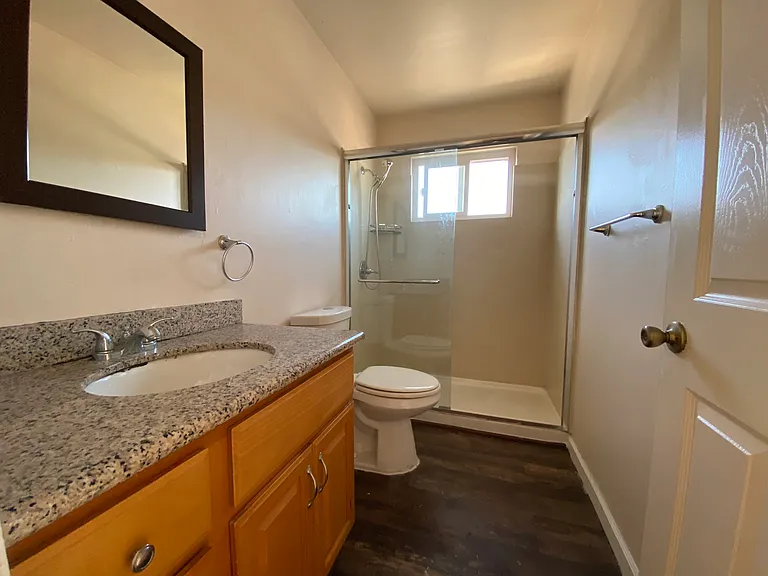 466 Shepherd Ave #1 — Photo 6