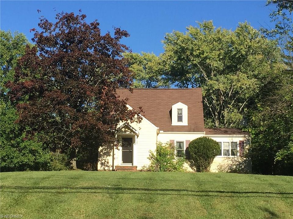 1st image of 9303 Highland Dr