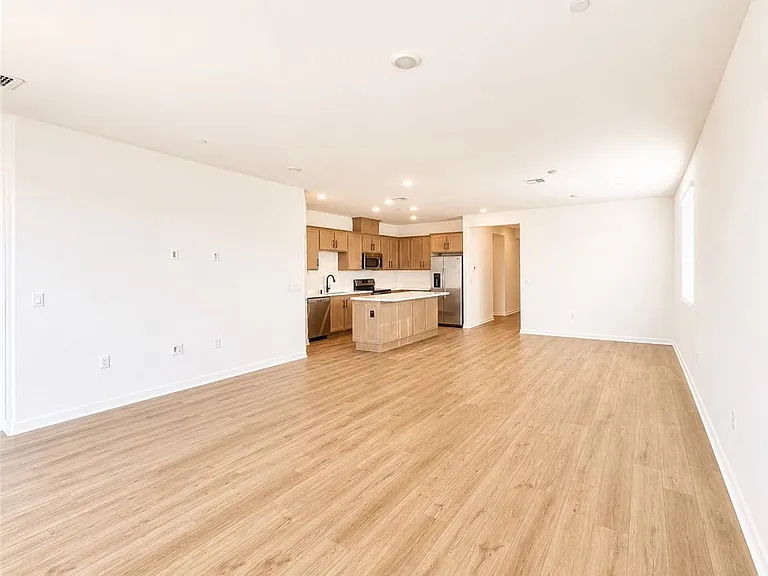 5258 Verbena Cir — Photo 15