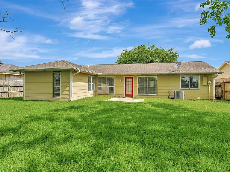 2505 Ironclad Dr — Photo 25