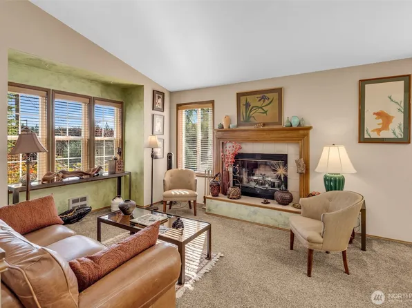 10513 Whitman Avenue N, Seattle, WA 98133