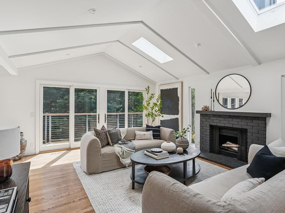 1st image of 320 Montford Avenue
