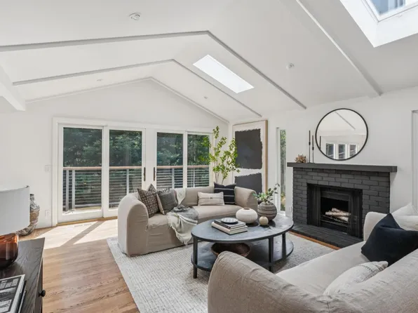 320 Montford Avenue, Mill Valley, CA 94941