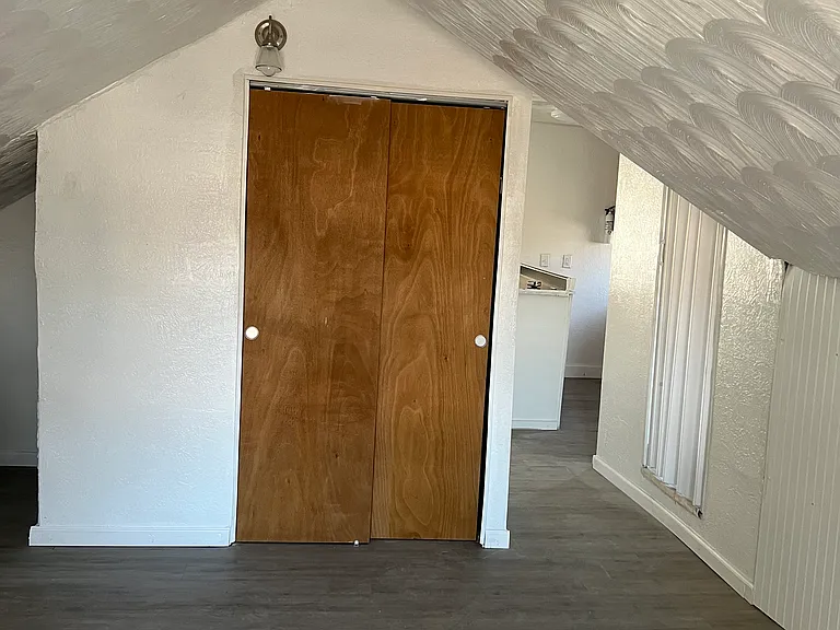 921 & 923 Baughman St #C — Photo 7