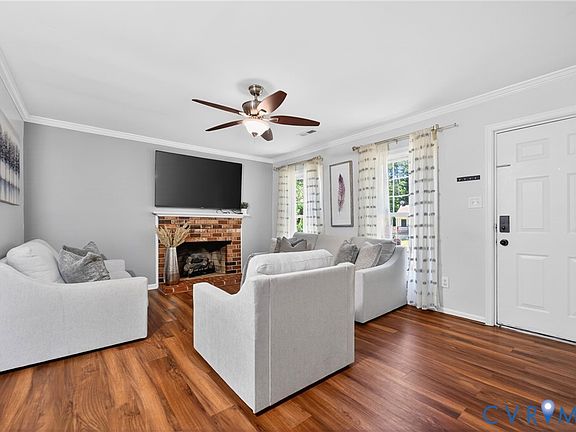 2nd image of 5201 Andradell Ln