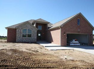 2693 Violet Way, Columbus, IN 47201