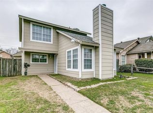 2131 Chatham Square Ct, Dallas, TX 75227