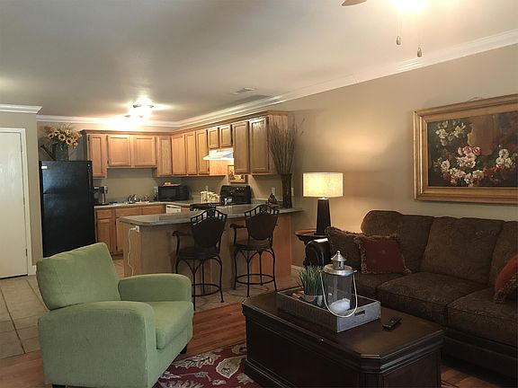 2nd image of 7800 SW Blue Jay Ln APT 24