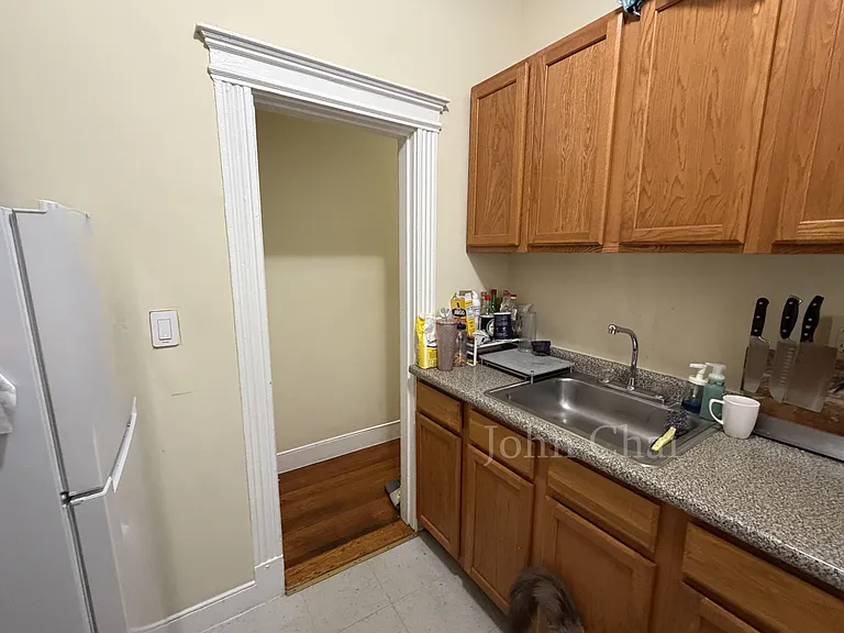 55 Linden St #11 — Photo 13