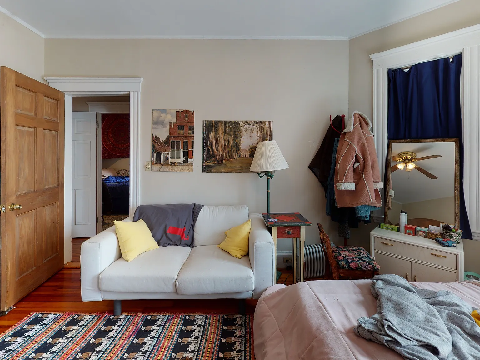 3 bed, 9999 sqft, $2,995 — Photo 3