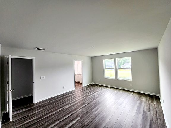 4th image of 145 Jepson Way