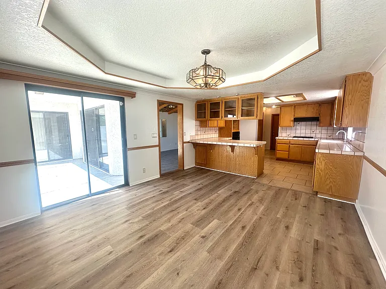 13425 Hidden Valley Rd — Photo 5