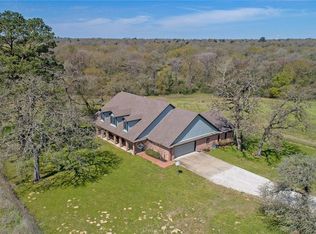 10884 Jackrabbit Ln, Bryan, TX 77808