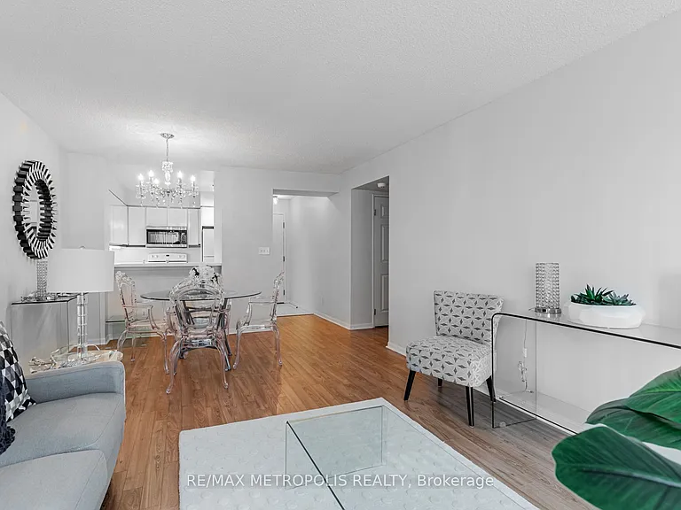 7 Carlton St #601 — Photo 14