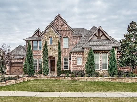 2nd image of 3815 Ferndale Ln