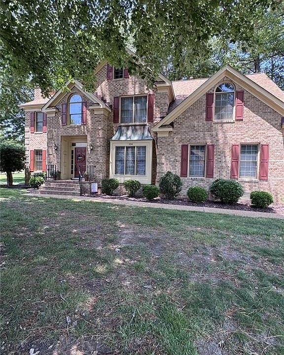 1st image of 104 Millstone Ct