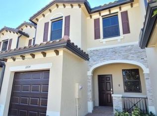 12724 SW 230th St, Miami, FL 33170