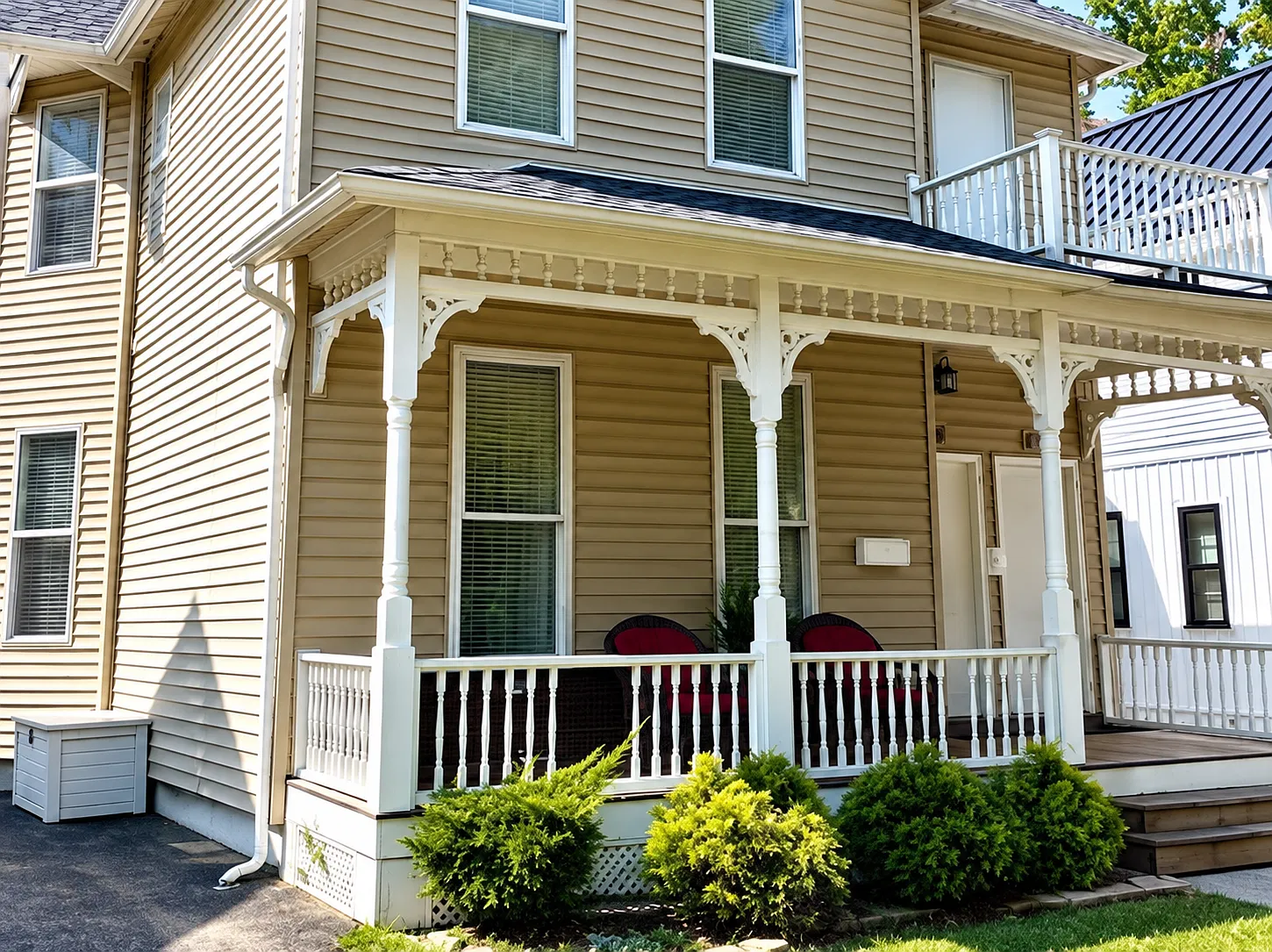 1874 W 45th St — Photo 2