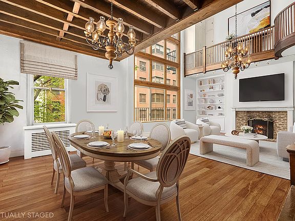 3rd image of 165 E 60th St #45-A