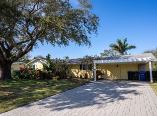 3013 Homasassa Rd, Sarasota, FL 34239