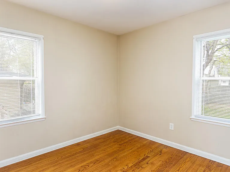2073 Garfield St — Photo 11