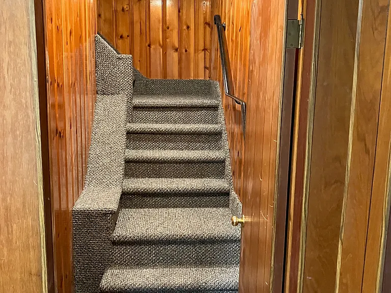 42 Vernon Ave #2 — Photo 10