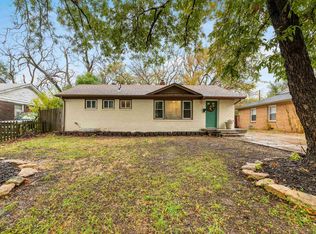 939 S Apache Dr, Wichita, KS 67207
