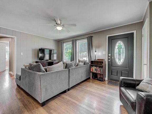 3rd image of 2153 Berea Ave